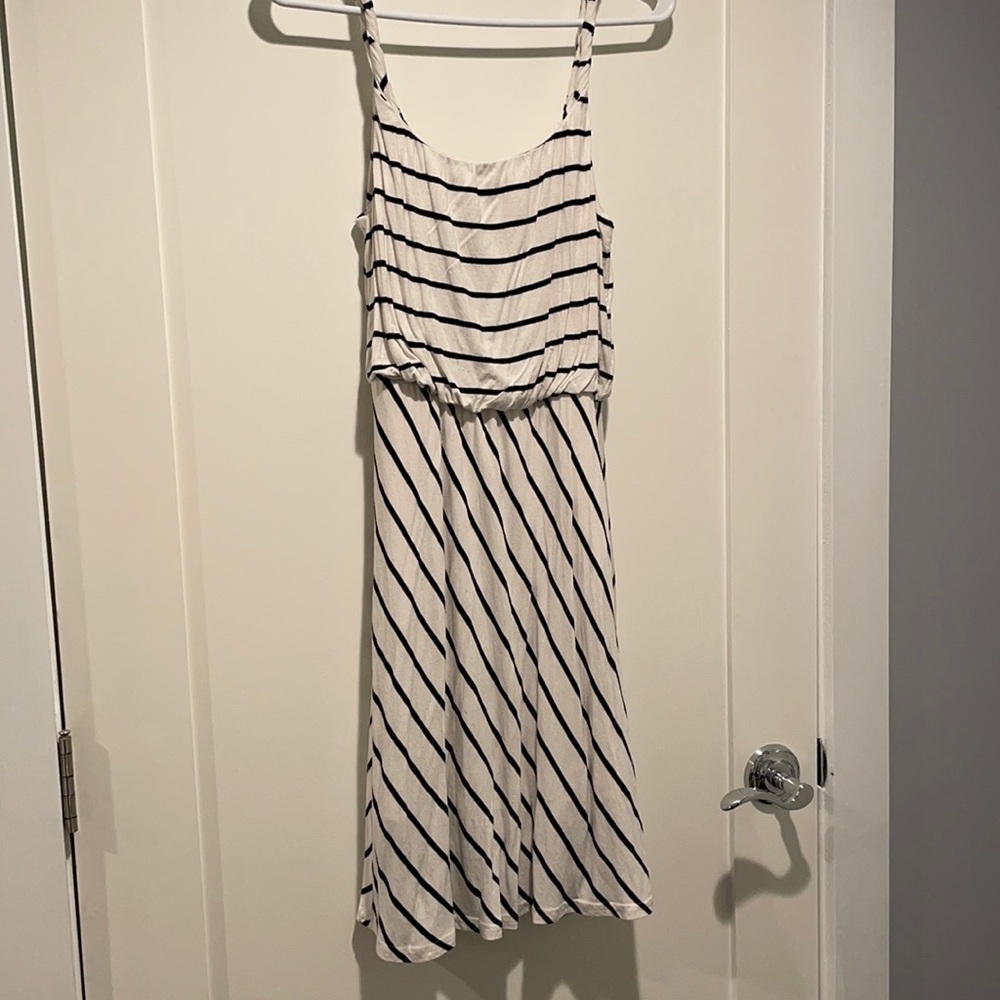 Design Lab white and black dress